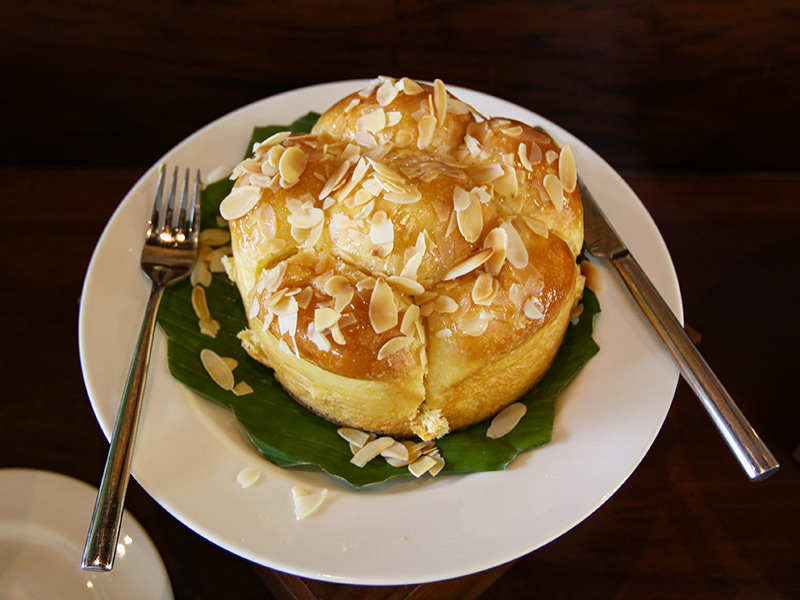 Cake at the breakfast buffet at the restaurant of Jaya House River Park hotel, in Siem Reap, Cambodia, photo by Ivan Kralj