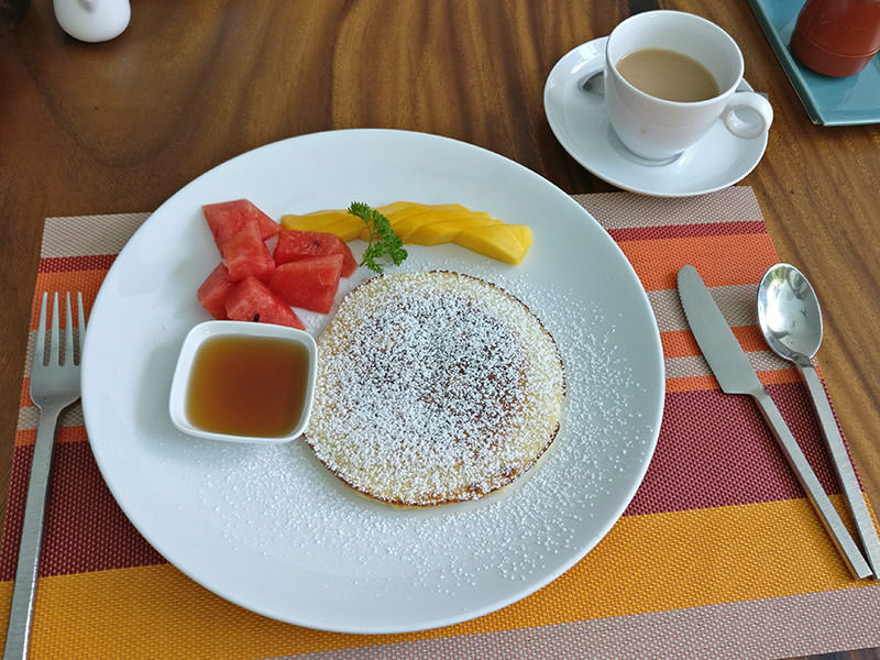 Pancakes with fruit breakfast at Rambutan Resort Phnom Penh, Cambodia, photo by Ivan Kralj