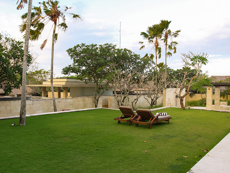 Two sun loungers on the meadow at the Balé resort in Nusa Dua, Bali, Indonesia, photo by Ivan Kralj