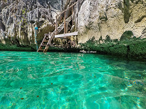 Passage under the rock, connecting two sides of the Twin Lagoon, Coron Island, Palawan, Philippines, photo by Ivan Kralj