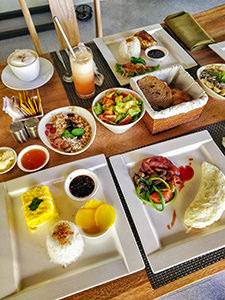 A great variety of a la carte breakfast at The Amala Estate, one of the best hotels in Bali, photo by Ivan Kralj