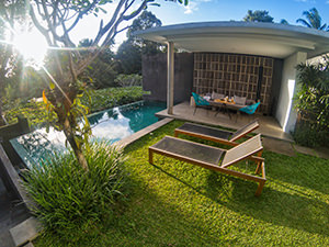 Private cabana and sun loungers by the pool at Aria Villas Ubud, Bali, Indonesia, photo by Ivan Kralj