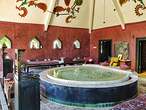A large bathtub in Hening Swarga Spa at Hotel Tugu Lombok, Indonesia, photo by Ivan Kralj