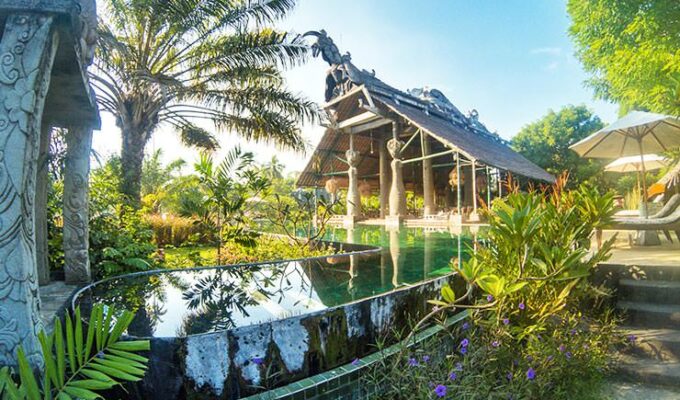 Swimming pool in front of Kokok Pletok restaurant at Hotel Tugu Lombok, Indonesia, photo by Ivan Kralj