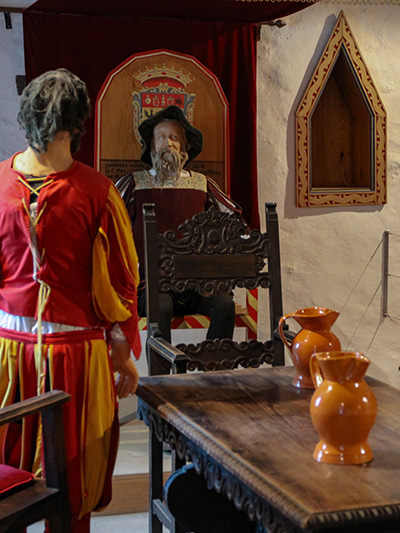 Lifesize dummies representing medieval residents of Predjama Castle in Slovenia, photo by Ivan Kralj.