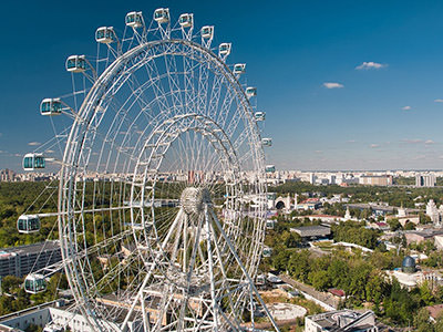 The Sun of Moscow, currently the biggest Ferris wheel in Europe, photo by Mos.ru.