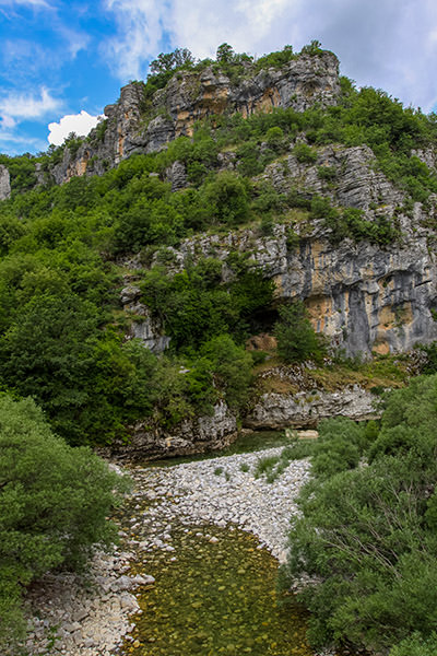The rocky hills of Zagori covered with vegetation, the wild nature landscape of Epirus, Greece; photo by Ivan Kralj.