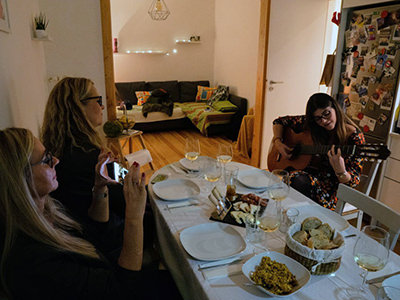 Eatwith Lisbon, Marta and Isabel's dinner that combines Portuguese food with playing fado; photo by Eatwith.