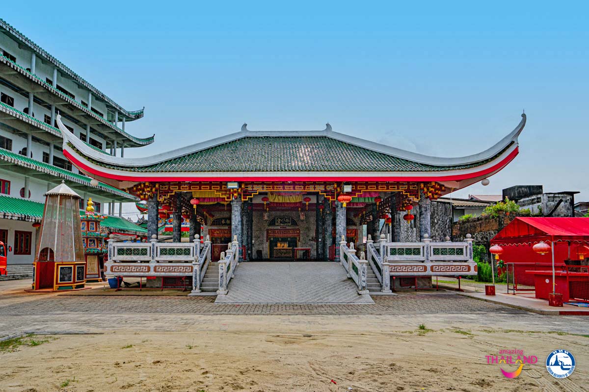 Exterior of Kathu Shrine, a traditional Chinese Taoist shrine in Kathu, Phuket Island, Thailand, the birthplace of the Nine Emperor Gods Festival; copyright Tourism Authority of Thailand.