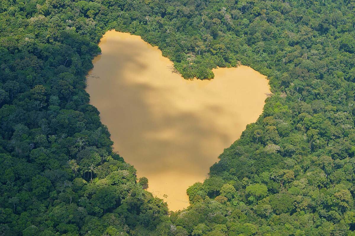 Coração da Floresta, a heart-shaped lake found near the Anavilhanas Archipelago in the state of Amazonas, Brazil; photo by Ivancana.