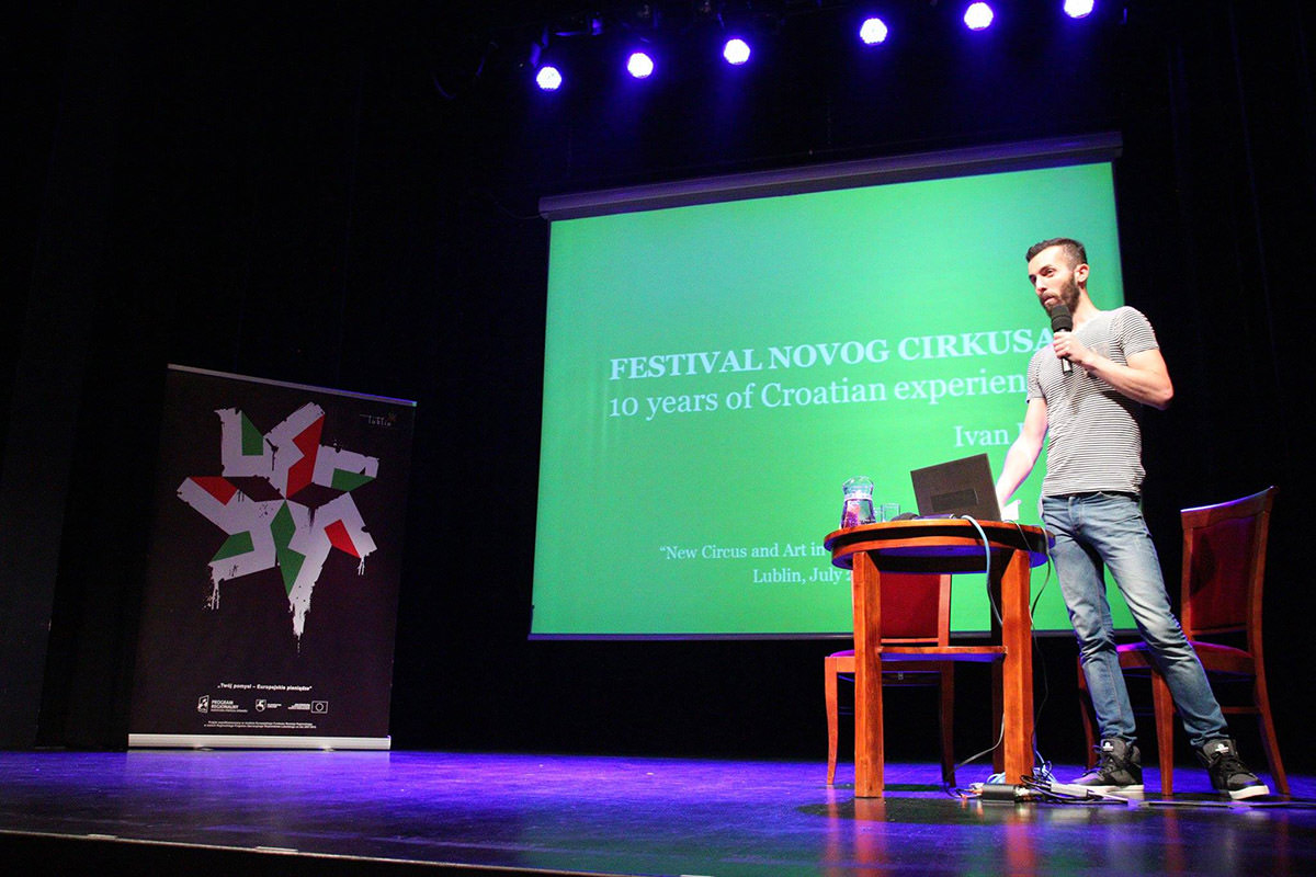 Ivan Kralj, Festival Novog Cirkusa director, holding a lecture on Festival novog cirksua at Lublin's Teatr Stary, one of the oldest theater stages in Poland.